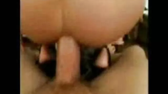 อสุจิที่โลภ Cintia Silver ให้ blowjob วิดีโอ โป็ ที่แข็งแกร่งกับเครื่องมือสุดฮอตสามตัว